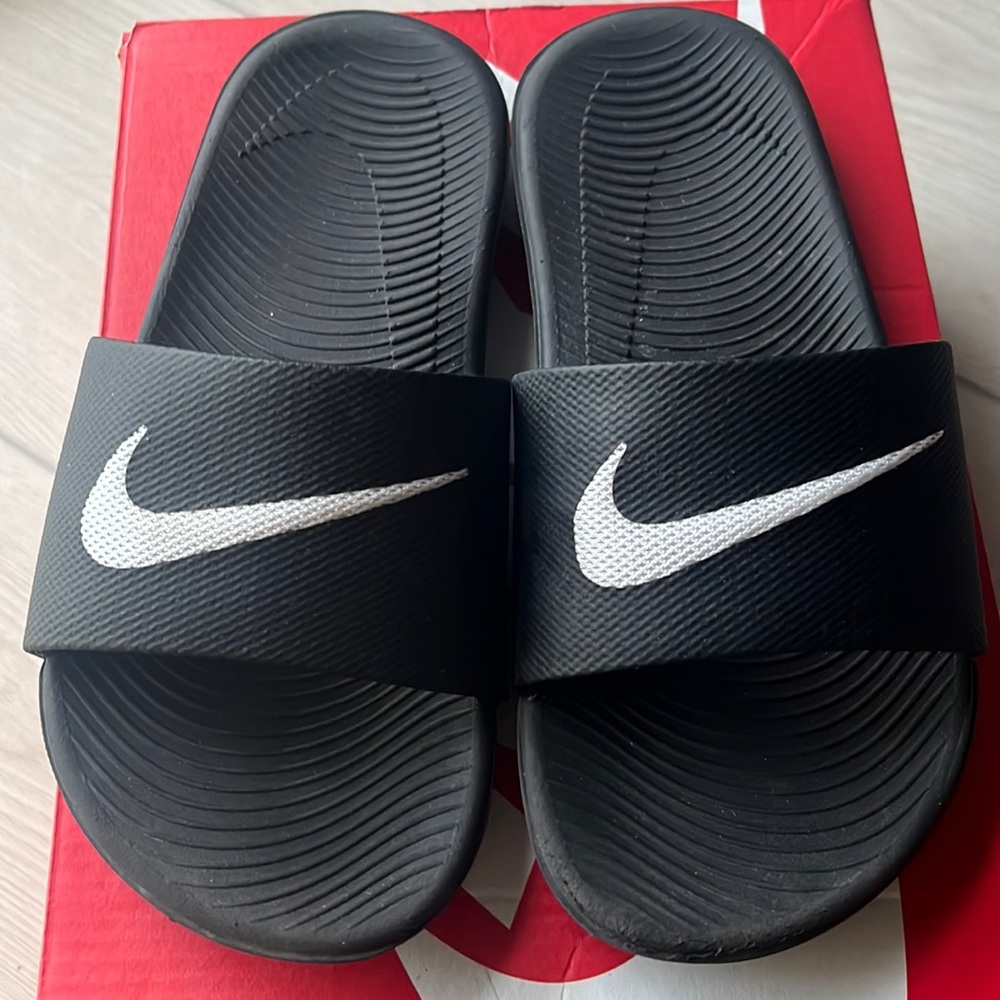Nike sandals